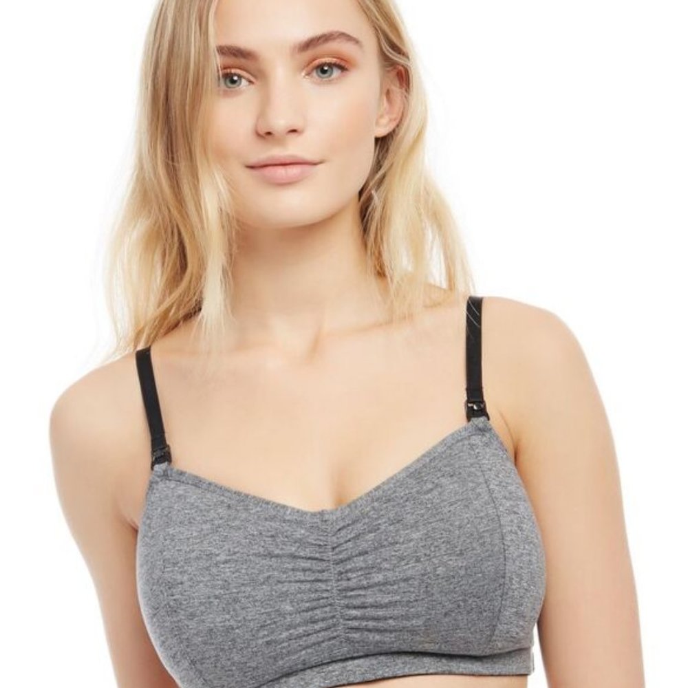 Wireless maternity and nursing sports bra